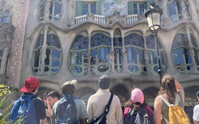 📢 Partageons encore un peu plus l’inspiration « GAUDI » – Transfert à Barcelone- Groupes G2-G3 – IME « Arc en ciel » 🌈